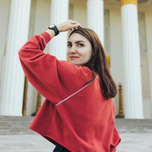 Полина Фурманова